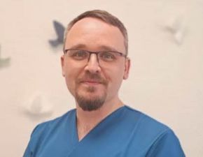 Dr. Med. Ronald Wischer
