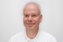 Dr. med Rochus Schütz Dr. med Rochus Schütz
